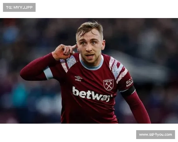 西汉姆联鲍恩英格兰前锋跑动积极射术精湛成球队进攻利器