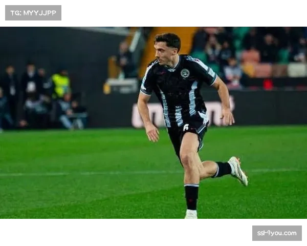 莱切0-2乌迪内斯，客队利用两次前场界外球战术制造进球